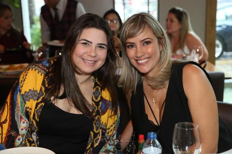 Ana Santos e Cinthya D’alencar