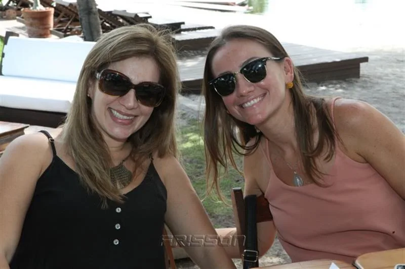 Ana Cristina Esmeraldo e Suzana Pompeu