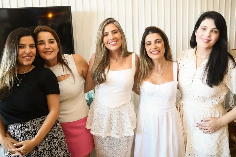 Aniversário de Roberta Maia