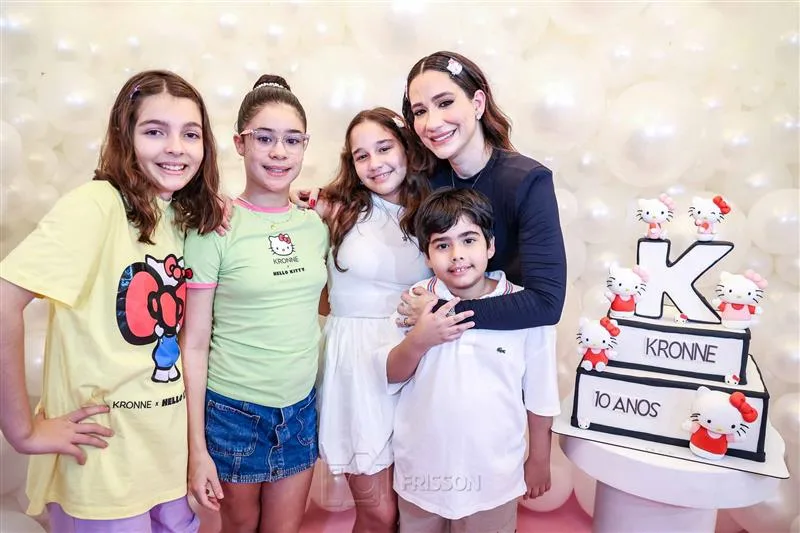 Cecilia Constantino, Luiza Pinheiro e Sophia, Leydiane e Miguel Cavalcante
