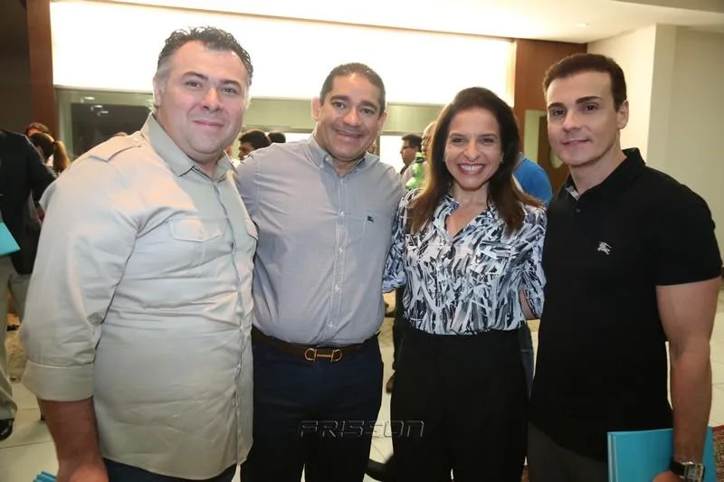 André Monte, Alexandre Pita, Melissa Dall'Olio e Rodrigo Maia