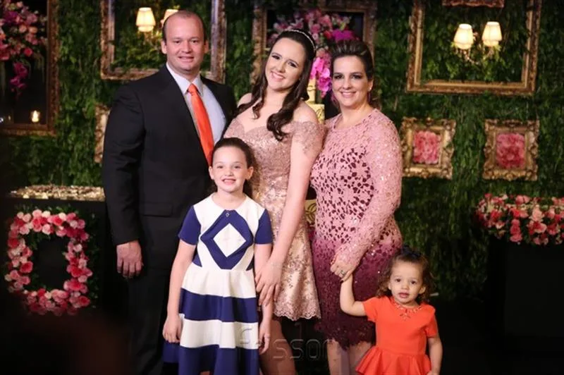 Alber Vasconcelos,Maria Victória Freire, Viviane Vasconcelos