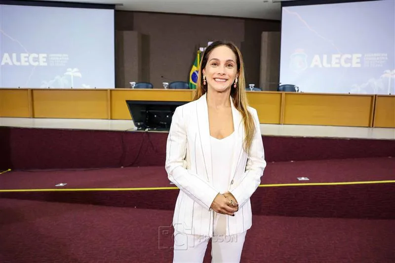Andrea Figueiredo