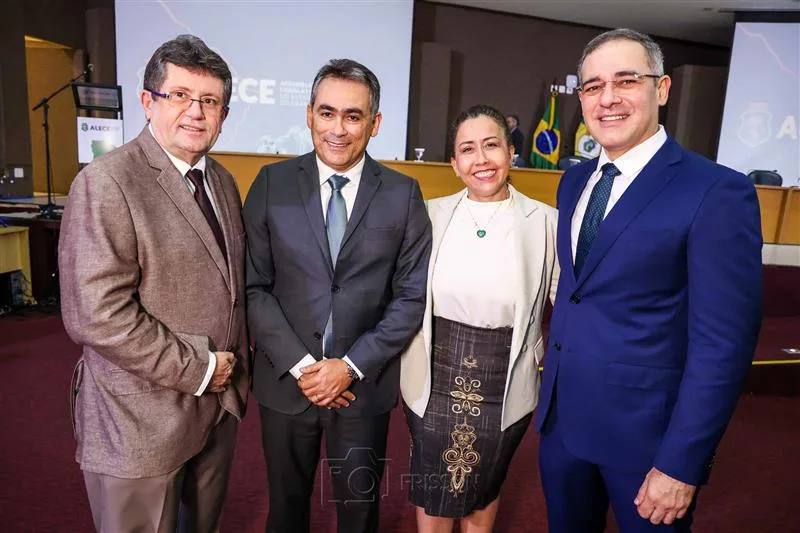 Cesário Martins, Marcos Aragão, Patrícia Lopes e Gustavo Colares
