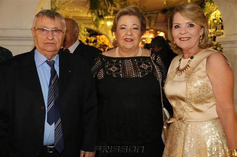 Adriano e Gláucia Martins, Bia Jucá