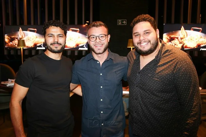 Daniel Diógenes e Pedro Victor Rocha e Pedro Holanda