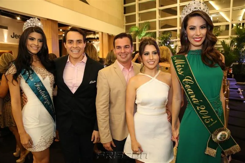 Vitória Araújo, Francisco Campelo, Leonardo Aguiar, Tayra Romcy e Arianne Miranda