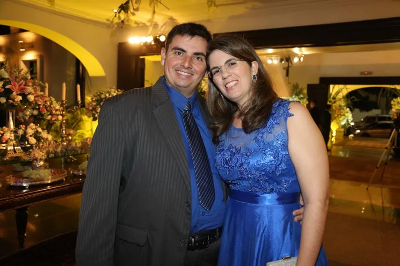 Adriano Sales e Patrícia Marques