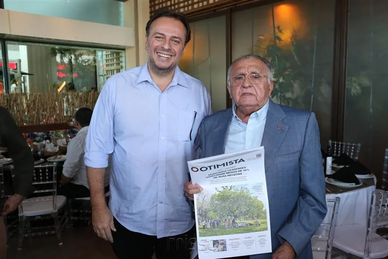 Adriano Nogueira e João Carlos Paes Mendonça
