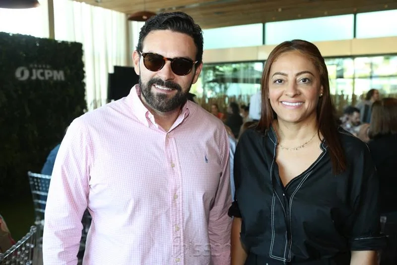 Clóvis Holanda e Michelle Ribeiro