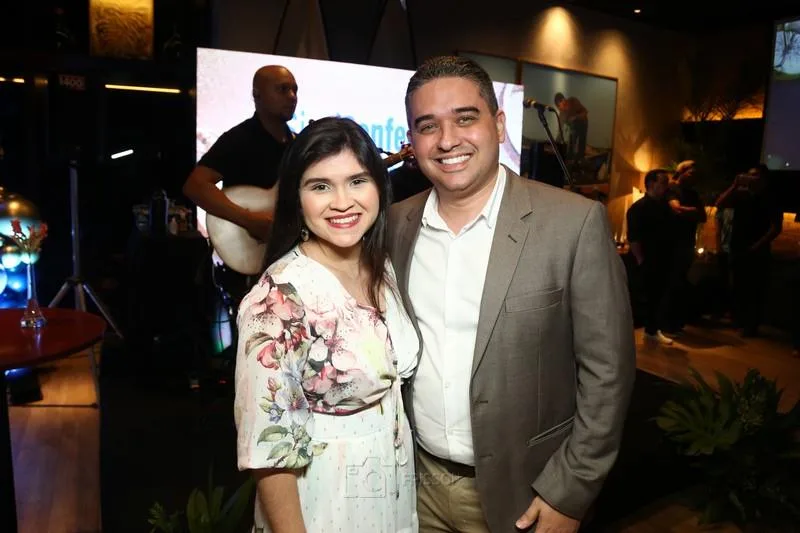 Ana Laís e Victor Amador