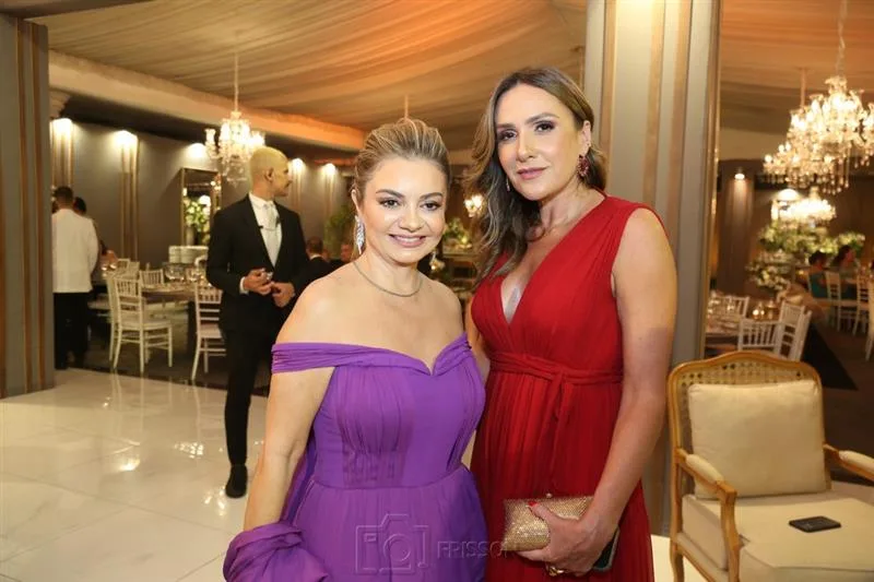 Ana Cristina Camelo e Renata Oliveira