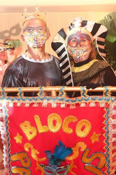 Almir Evangelista e Elivane Santos