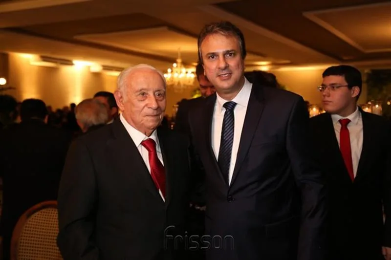 Adauto Bezerra e Camilo Santana