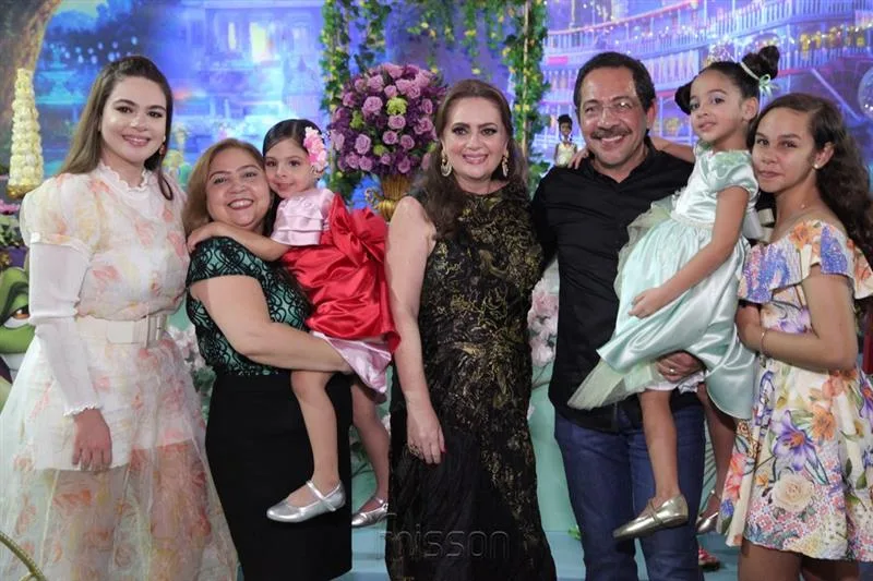 Aniversário Maria Teresa e Manuela Oliveira