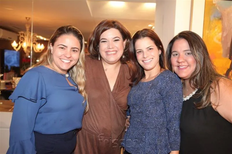 Hercilia Serra, Maria Tereza Magalhães, Raquel Petrone e Camilla Rizzato