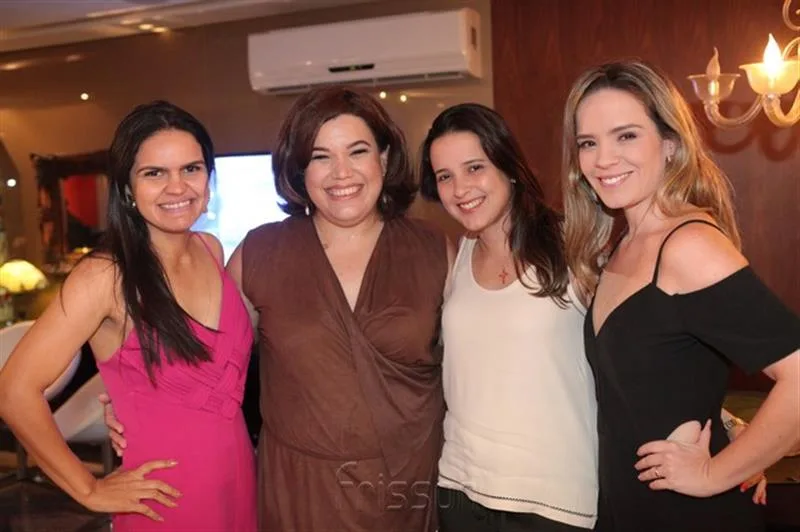 Isabella Fernandes, Maria Tereza Magalhães, Viviane Rocha e Tereza Ribeiro