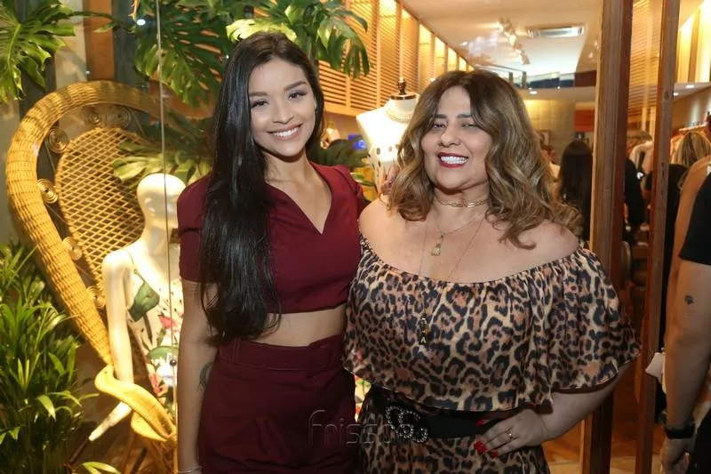 Bianca Moura e Montiele Arruda