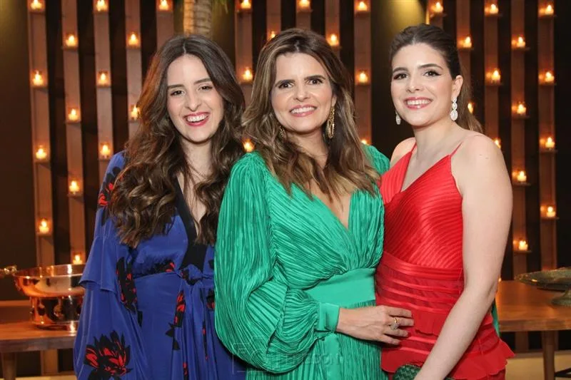 Amanda, Cristine Feitosa, Marcelle Ary