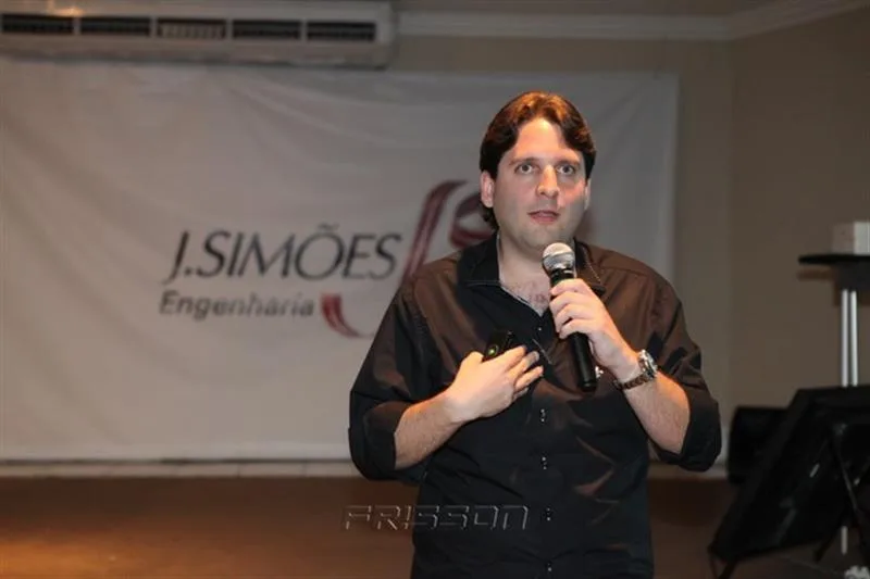Daniel Otoch Simões