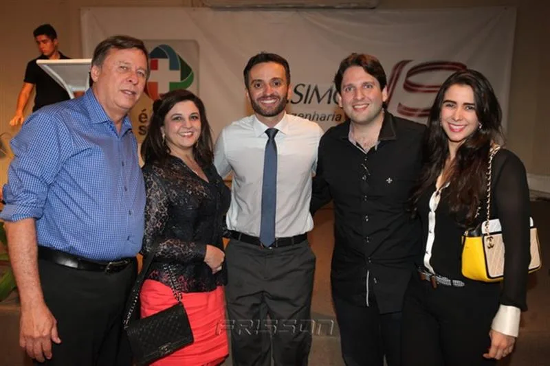 José, Jacqueline Simões, Guilherme Machado, Daniel e Vivian Simões