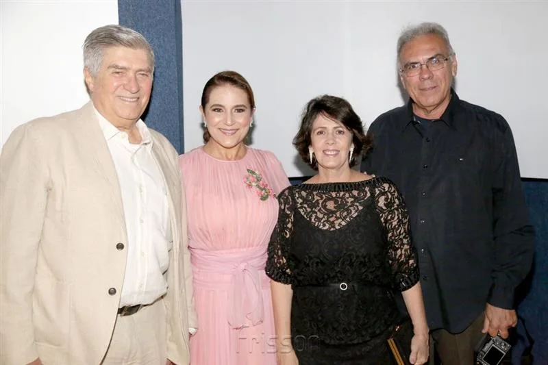 Amarilio, Patricia Macedo, Neuma Figueiredo e Esdras Guimarães