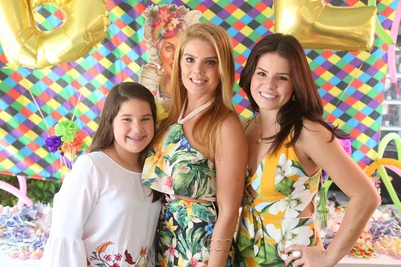 Laís, Letícia Studart e Leticinha