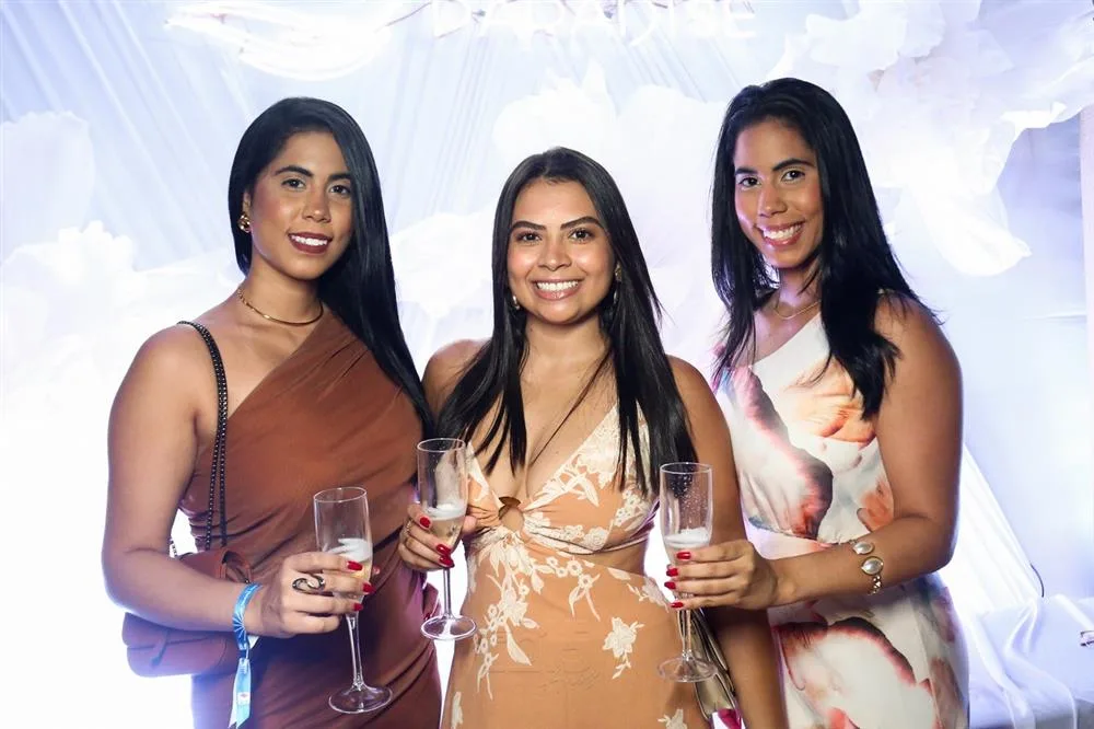 Beatriz Azevedo, Erica Martins e Bianca Azevedo
