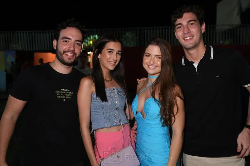 Davi Serpa, Laura Aguiar, Marina Pessoa e Carlos Henrique Almeida