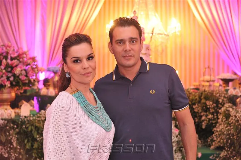 Ana Paula Spetacollare e Renato Soares