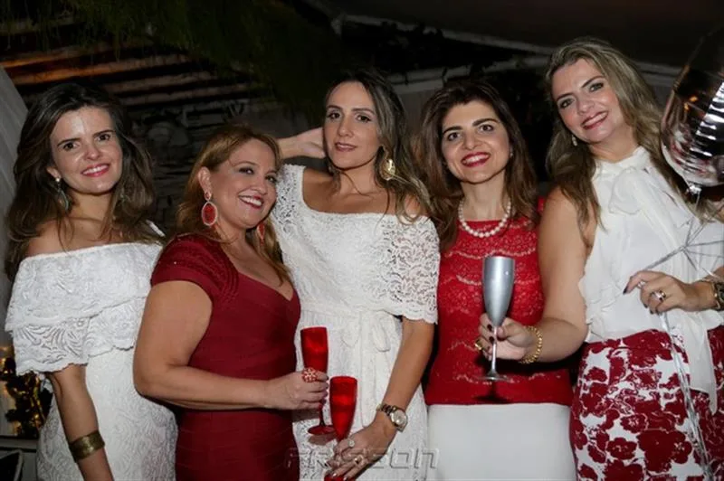 Cristine Feitosa, Liana Thomaz, Renata Ciríaco, Rilka Bezerra e Taís Pinto