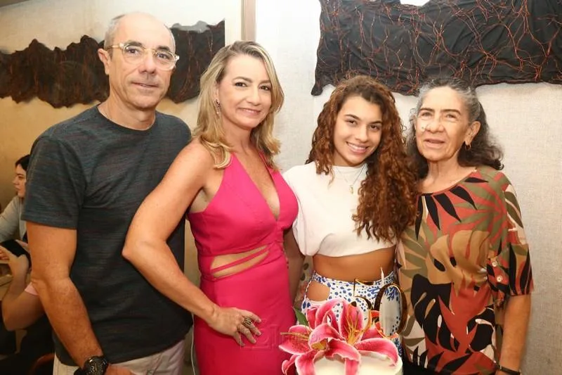Aniversário de Louise Santos