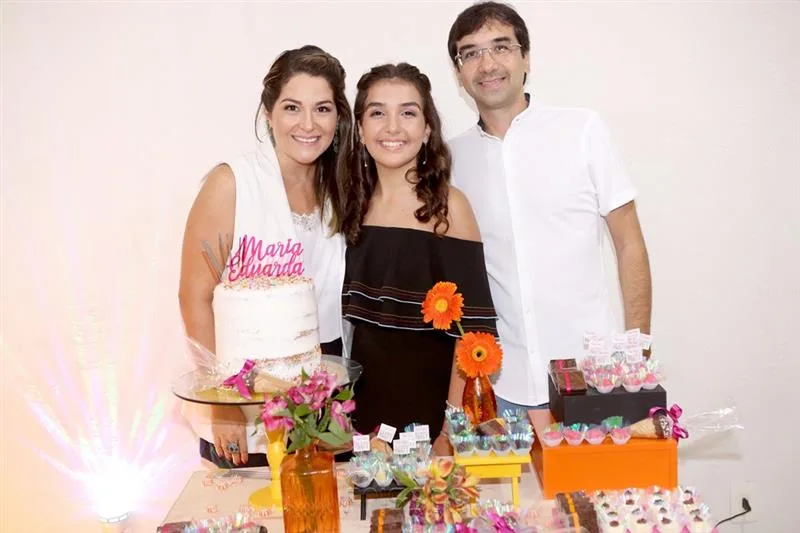 Adiana, Maria Eduarda e Marcos Paulo Siqueira