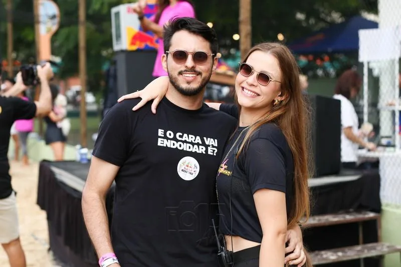 Carlos Yuri e Beatriz Barbosa