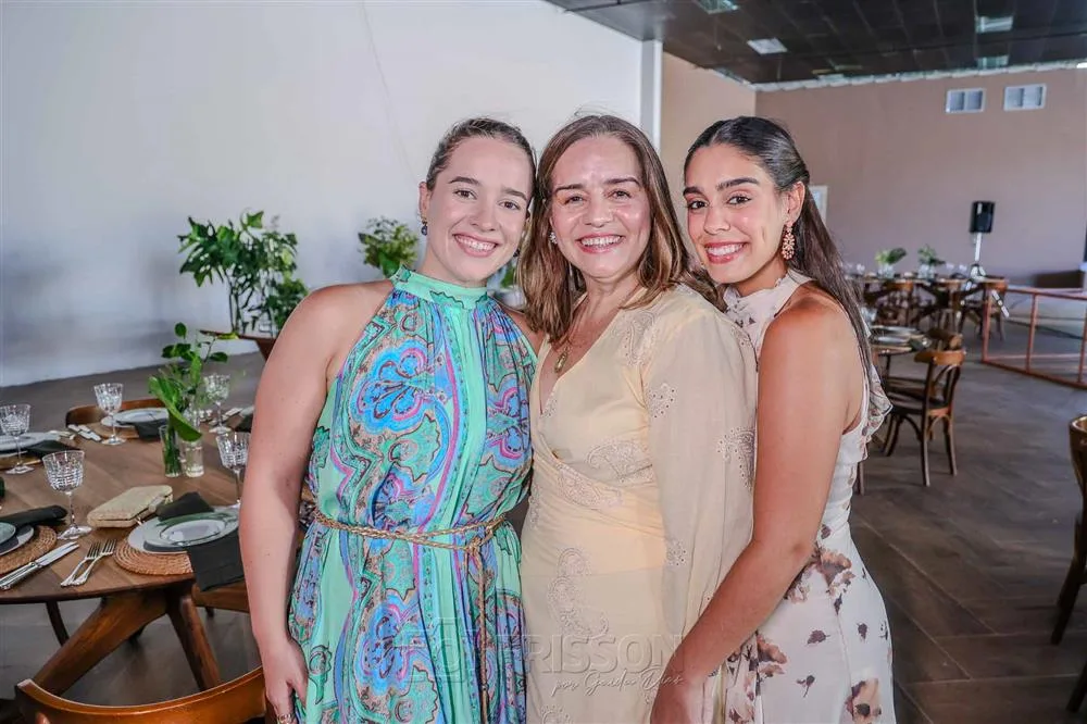 Ana Paula, Lia e Ana Carolina Freire