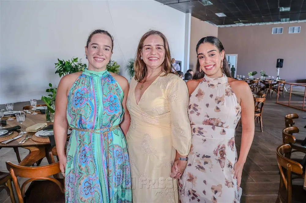 Ana Paula, Lia e Ana Carolina Freire