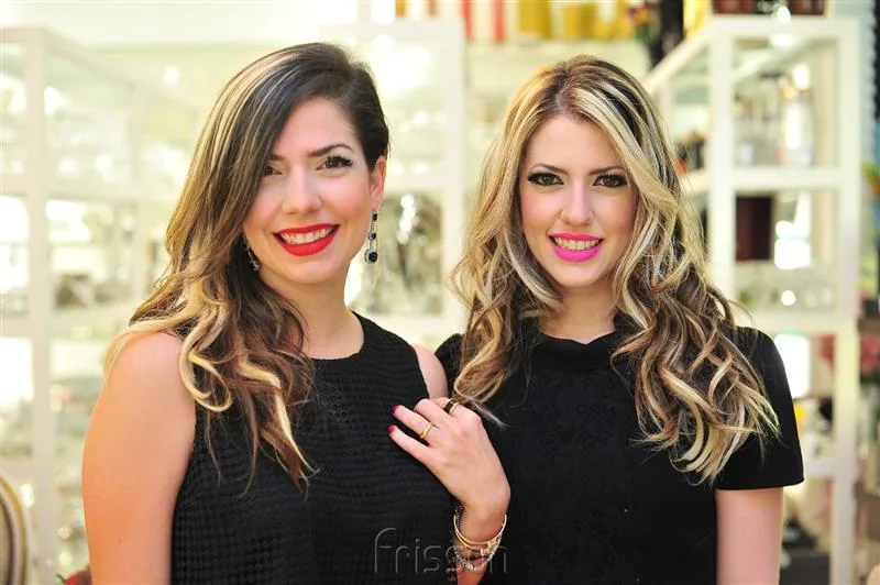 Ana Cláudia e Raquel Macêdo