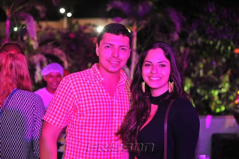 Cláudio Ramos e Maiara Garcia