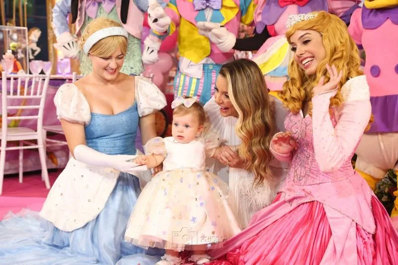 Aniversário de Maria Macedo
