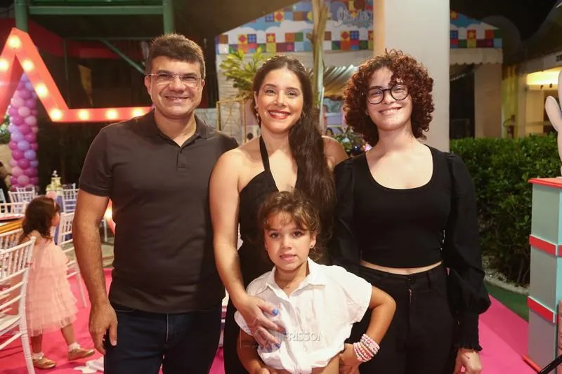 Aniversário de Maria Macedo