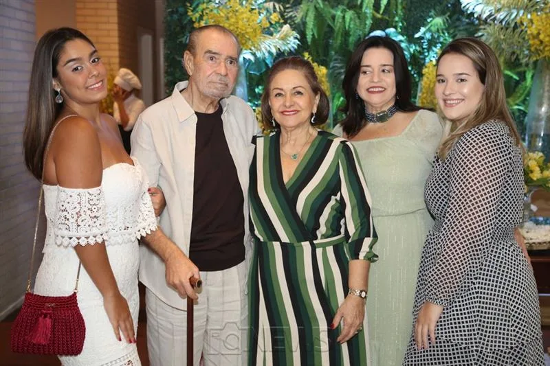 Ana Carolina, Eymard, Bárbara, Lia e Ana Paula Freire