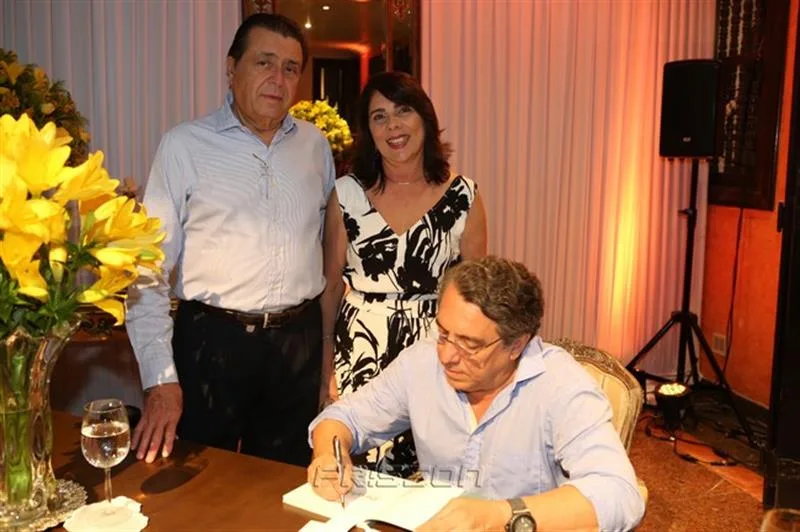 Aristótales, Ana Lúcia Camanary e Guto Benevides