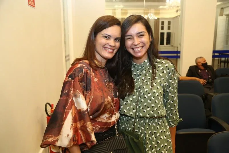 Ana Paula e Luisa Ribeiro