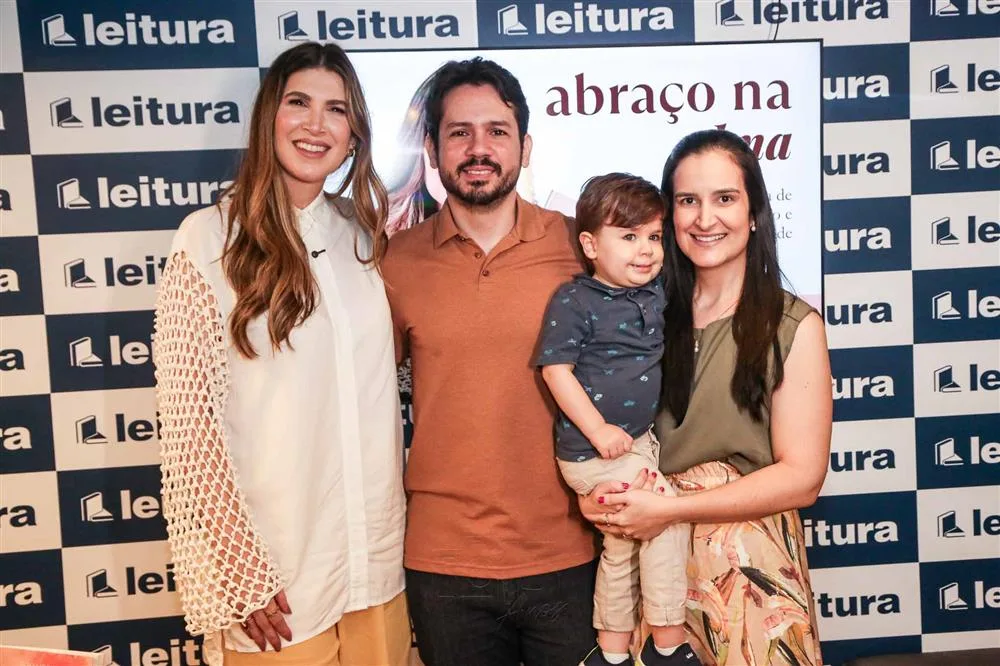 Lançamento Livro Ticiana de Paula "Abraço na Alma"