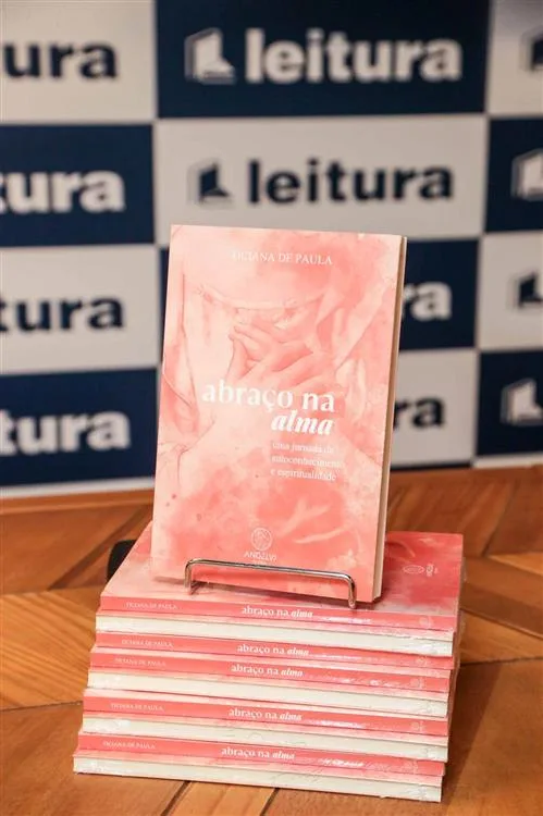 Lançamento Livro Ticiana de Paula "Abraço na Alma"
