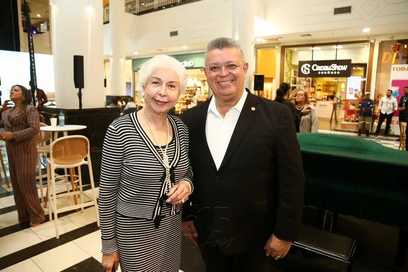 Alódia Guimarães e Flávio Liffeman