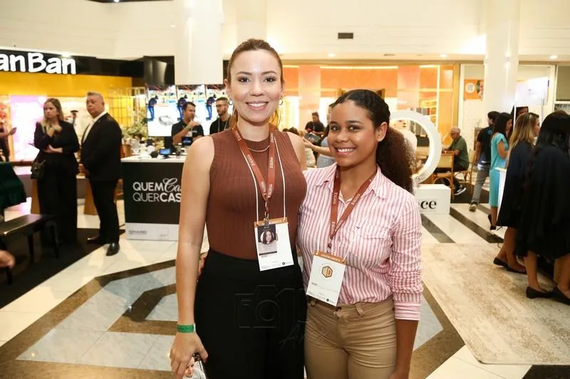 Beatriz Alves e Rebeca Vasconcelos