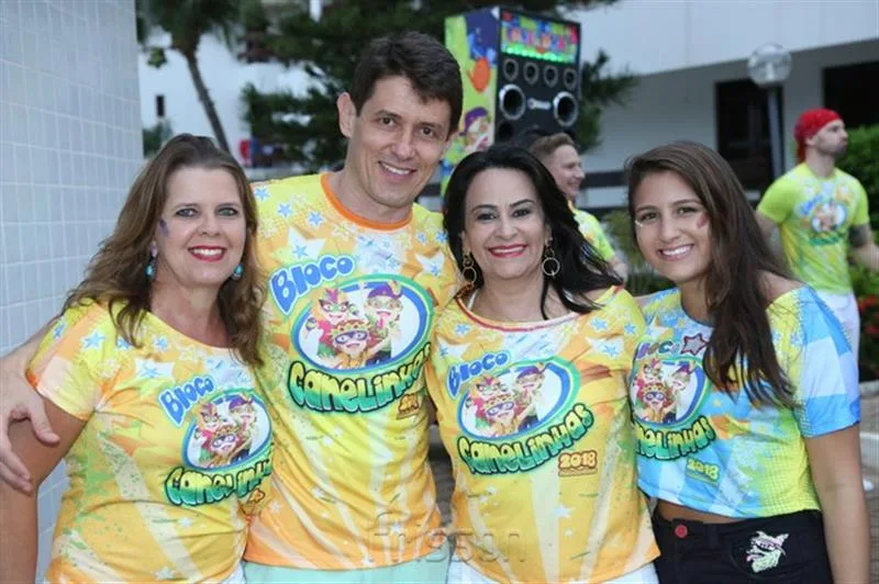 Andrea Prudente, Ricardo Vasconcelos, Claudia Arraiz e Maria Julia