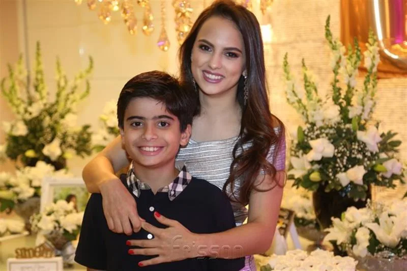 Alexandre e Bianca Aragão