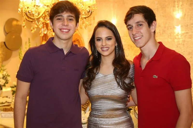 Alvaro Rolim, Bianca Aragão e Vitor Torres